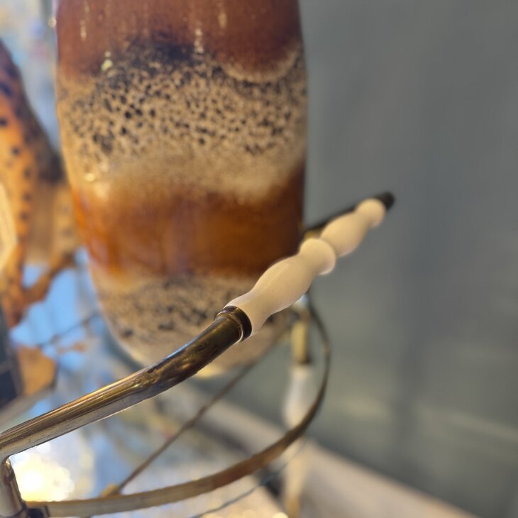 Vintage 1950s sierlijke bar cart serveerwagen messing  | Sprinkelhop