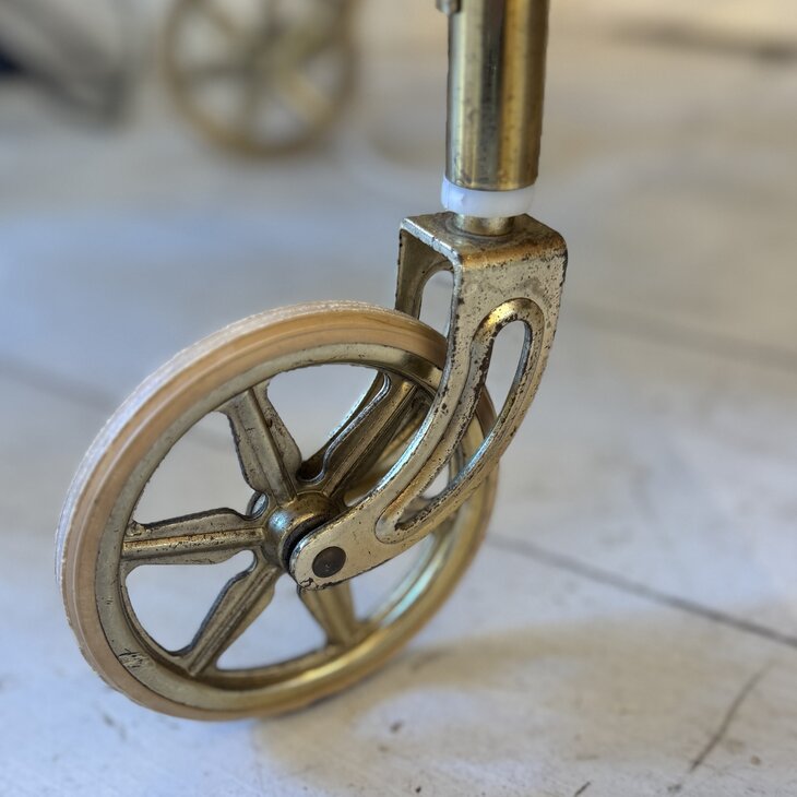 Vintage 1950s sierlijke bar cart serveerwagen messing  | Sprinkelhop