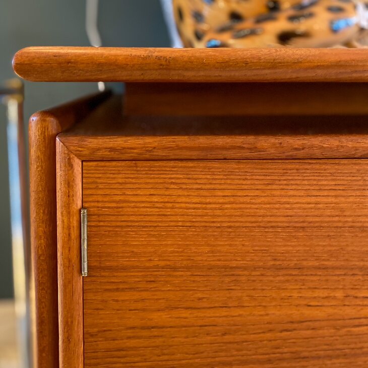 Vintage Arne Vodder voor GV Mobler bureau met zwevend blad | Sprinkelhop