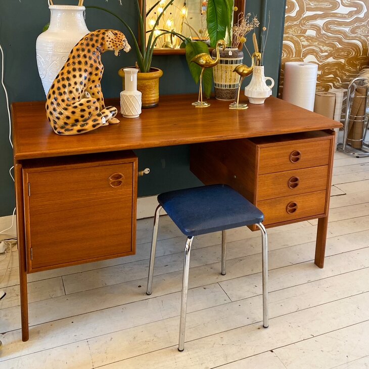 Vintage Arne Vodder voor GV Mobler bureau met zwevend blad | Sprinkelhop