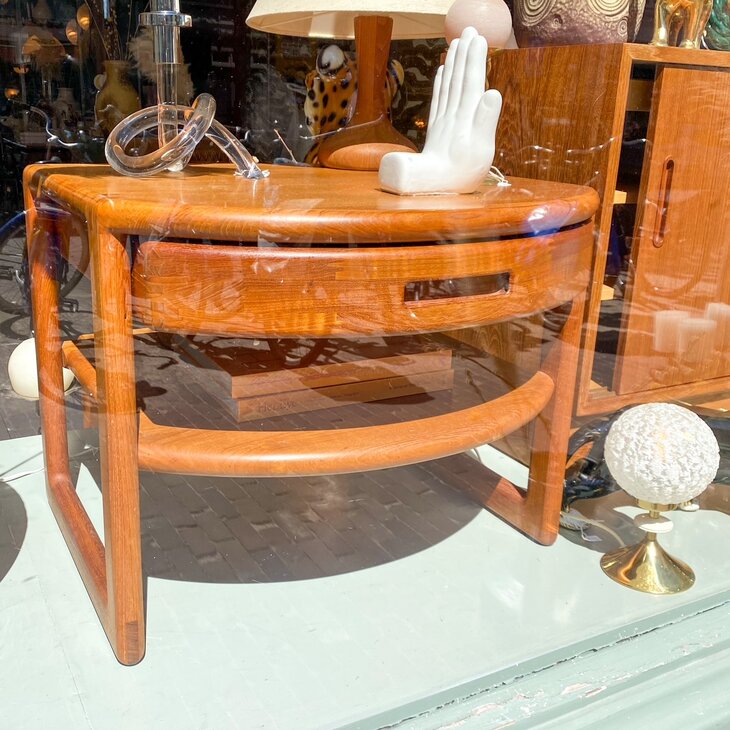 Deense vintage bijzettafel met lade teak | Sprinkelhop