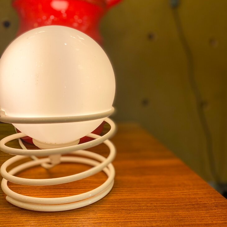 Vintage Woja spiraal tafellamp wit 1970s | Sprinkelhop