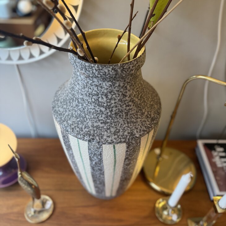 Grote vintage West Germany vaas Bay 654-50 grijs wit | Sprinkelhop