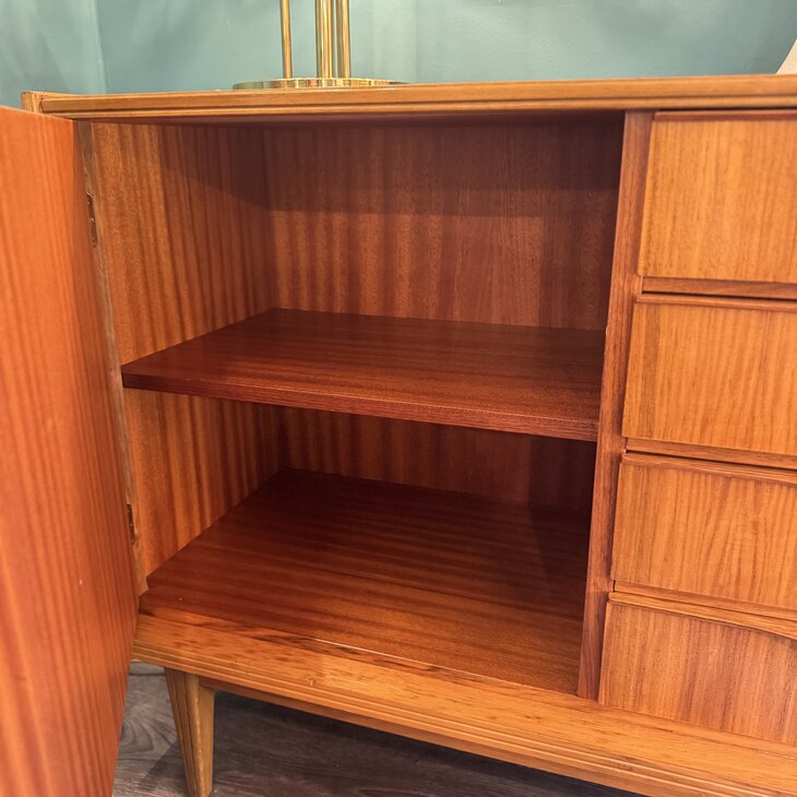 Vintage houten klein dressoir ladekast | Sprinkelhop