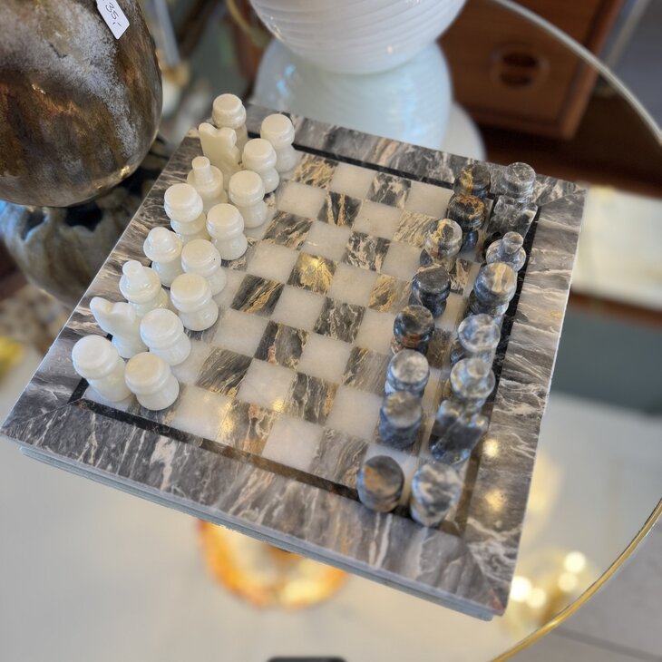 Vintage klein marmeren schaakspel grijs beige | Sprinkelhop