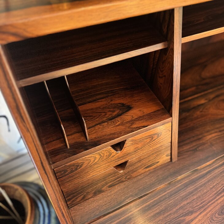 Deense palissander secretaire model 68 Arne Wahl Iversen | Sprinkelhop