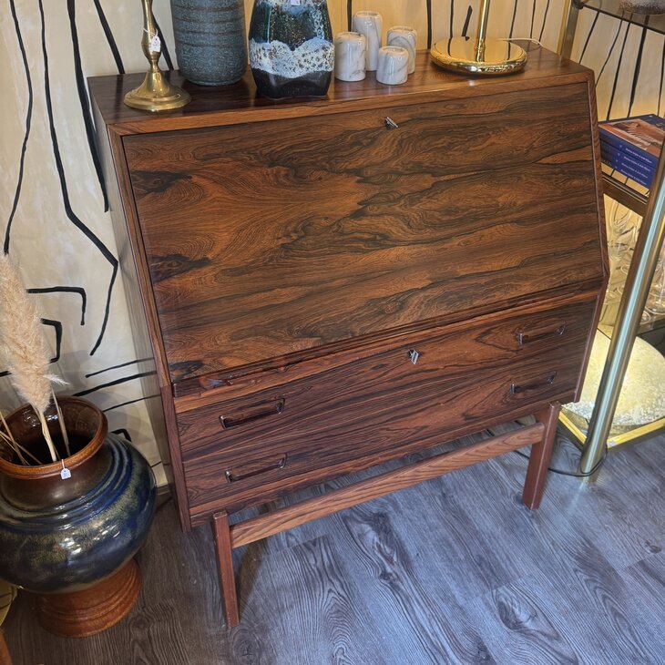 Deense palissander secretaire model 68 Arne Wahl Iversen | Sprinkelhop