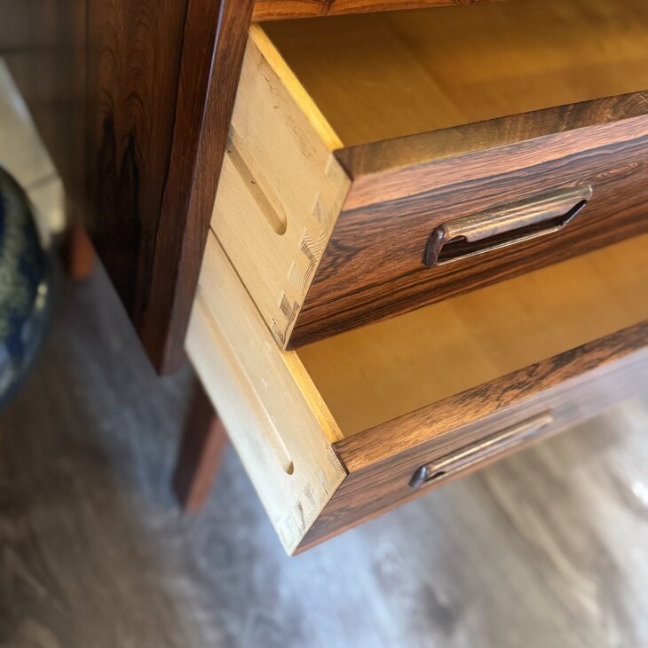 Deense palissander secretaire model 68 Arne Wahl Iversen | Sprinkelhop