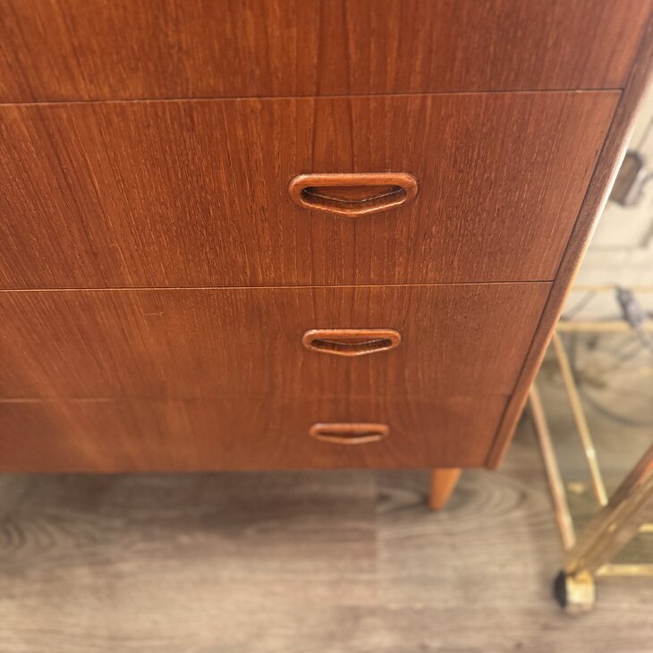 Vintage midcentury teak Zweedse ladekast met 6 lades | Sprinkelhop