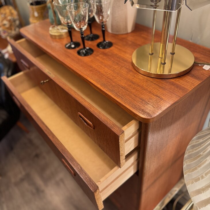 Vintage midcentury teak Zweedse ladekast met 6 lades | Sprinkelhop
