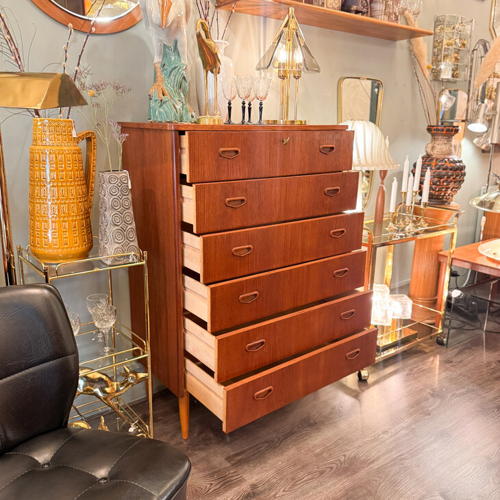 Vintage midcentury teak Zweedse ladekast met 6 lades | Sprinkelhop