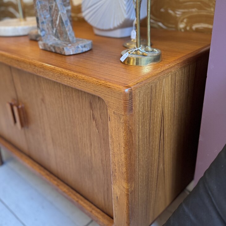 Vintage Deens dressoir CFC Silkeborg tambour deuren sideboard | Sprinkelhop