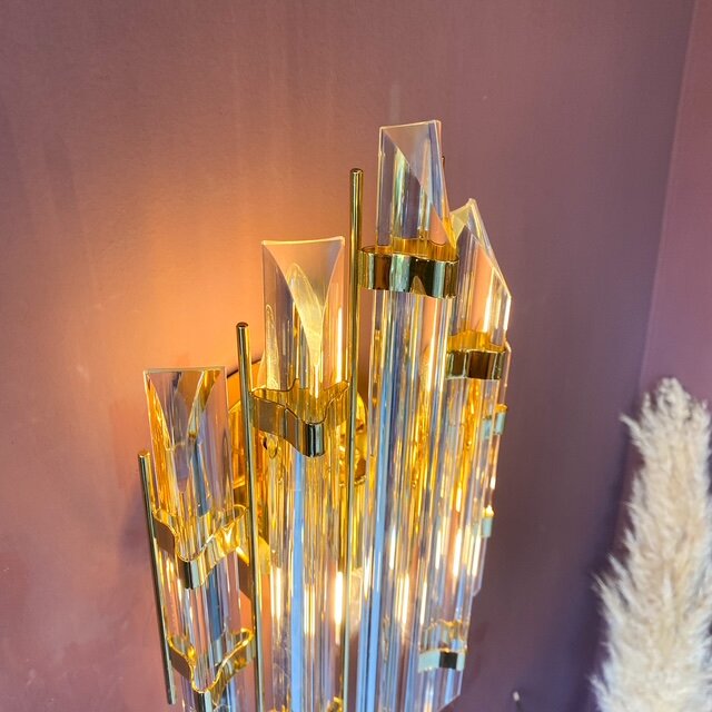 Vintage Italiaanse wandlamp messing met geslepen kristalglazen staven | Sprinkelhop