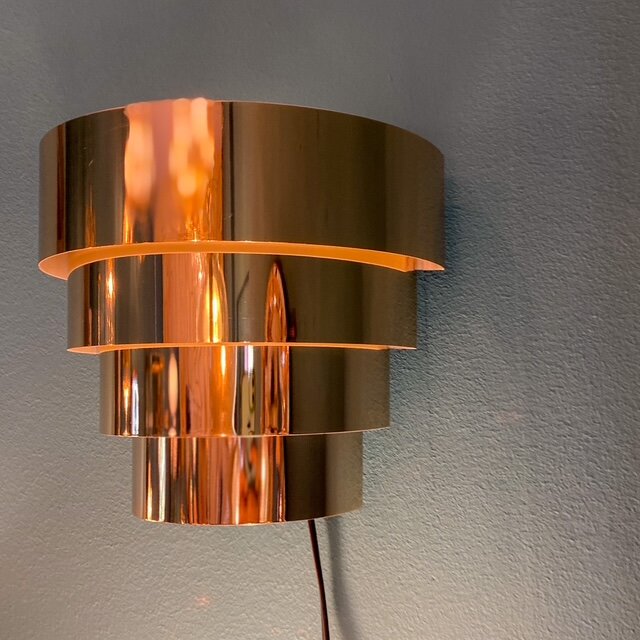 Vintage Estiluz lamel wandlamp 1980s goudkleurig