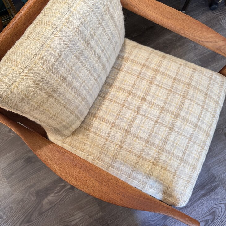 Vintage teak houten fauteuil Illum Wikkels&oslash; voor Niels Eilersen| Sprinkelhop