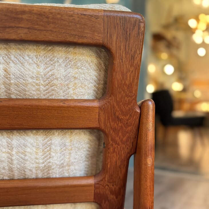 Vintage teak houten fauteuil Illum Wikkels&oslash; voor Niels Eilersen| Sprinkelhop