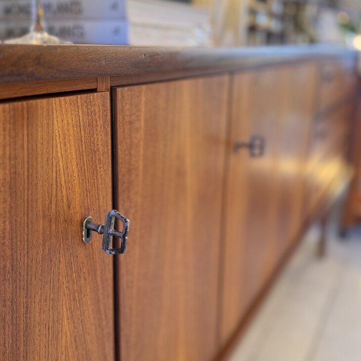 Bartels vintage mid century teak houten dressoir | Sprinkelhop