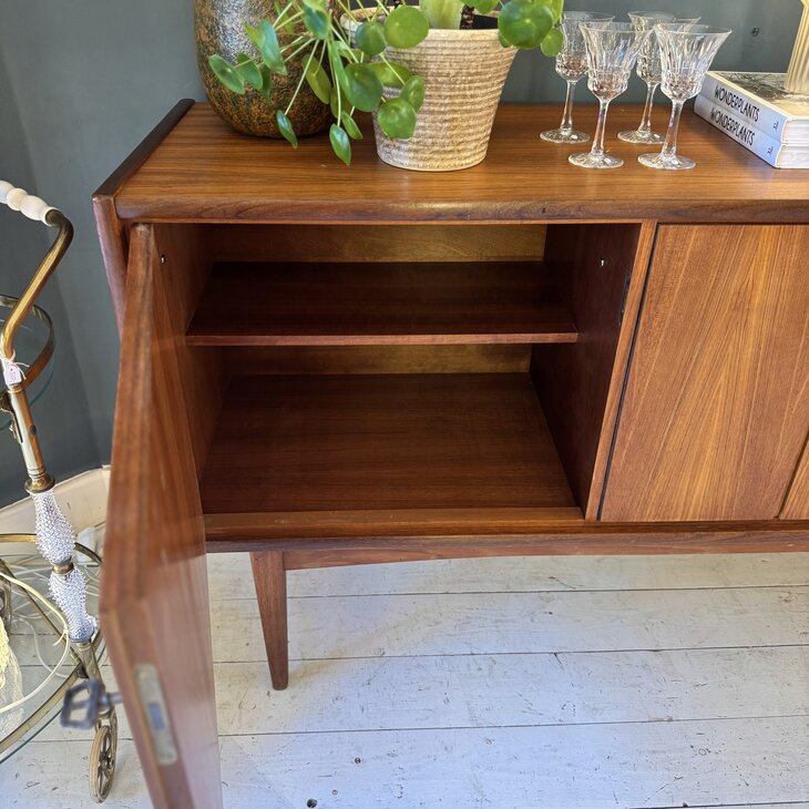 Bartels vintage mid century teak houten dressoir | Sprinkelhop