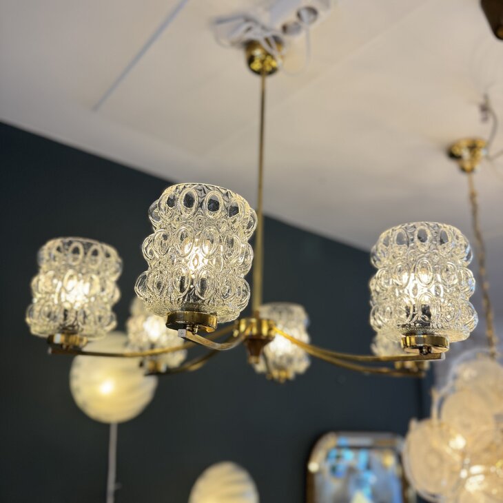 Vintage messing kroonluchter met glazen bubbel kapjes | Sprinkelhop