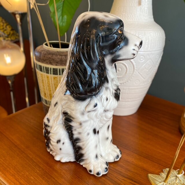 Vintage keramieken hondenbeeld Spaniel zwart wit | Sprinkelhop