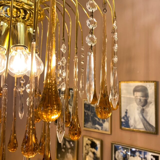 Vintage Italiaanse teardrop kroonluchter Murano glas roze transparant | Sprinkelhop