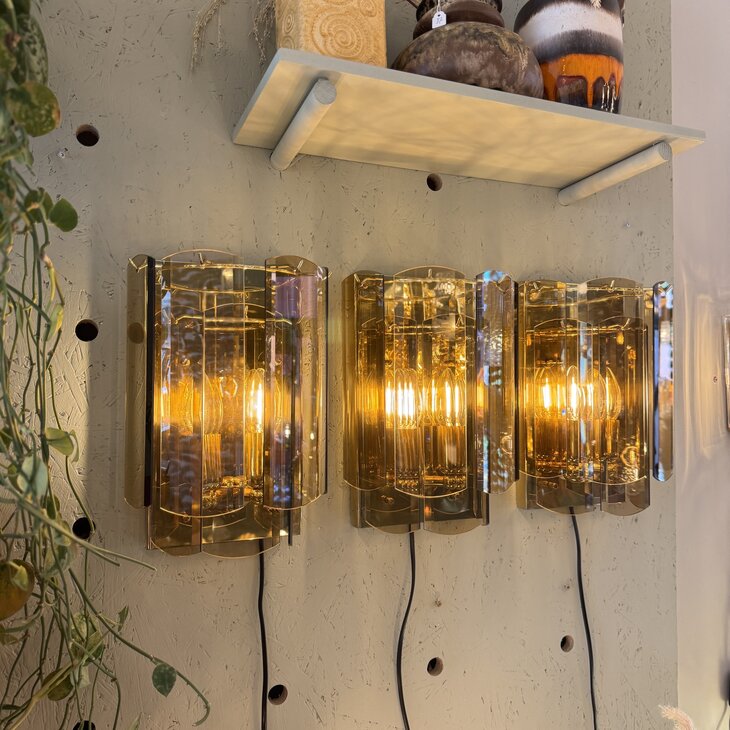 Vintage messing wandlamp met rookglazen platen | Sprinkelhop