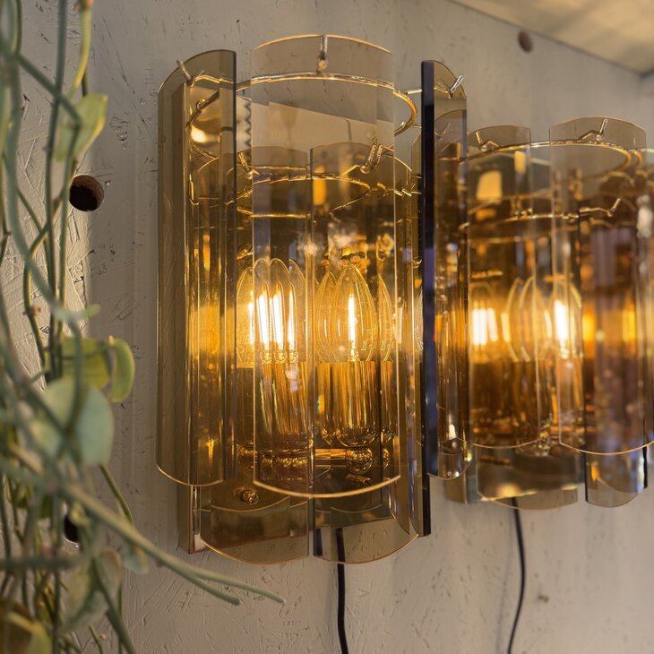 Vintage messing wandlamp met rookglazen platen | Sprinkelhop