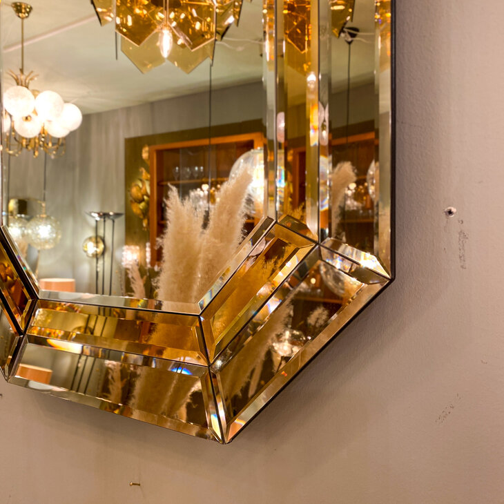 Vintage rechthoekige goudkleurige rookglazen spiegel facet geslepen octagon| Sprinkelhop
