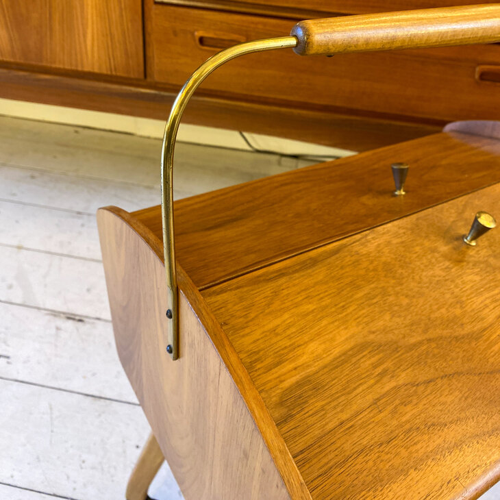 Vintage naaitafeltje jaren 50 | Sprinkelhop