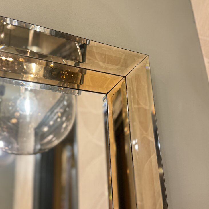 Vintage rechthoekige goudkleurige rookglazen spiegel facet geslepen medium| Sprinkelhop