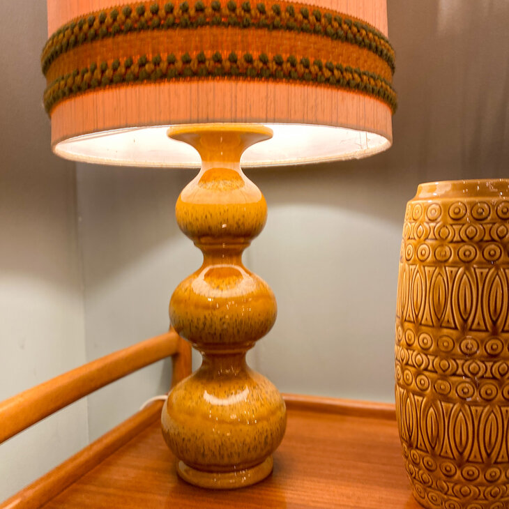 Vintage Kaiser Leuchten Bubble tafellamp 1970 okergeel | Sprinkelhop