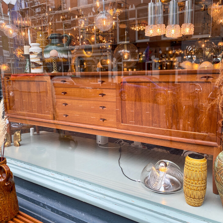 Vintage Deens dressoir teak HW Klein voor Bramin | Sprinkelhop