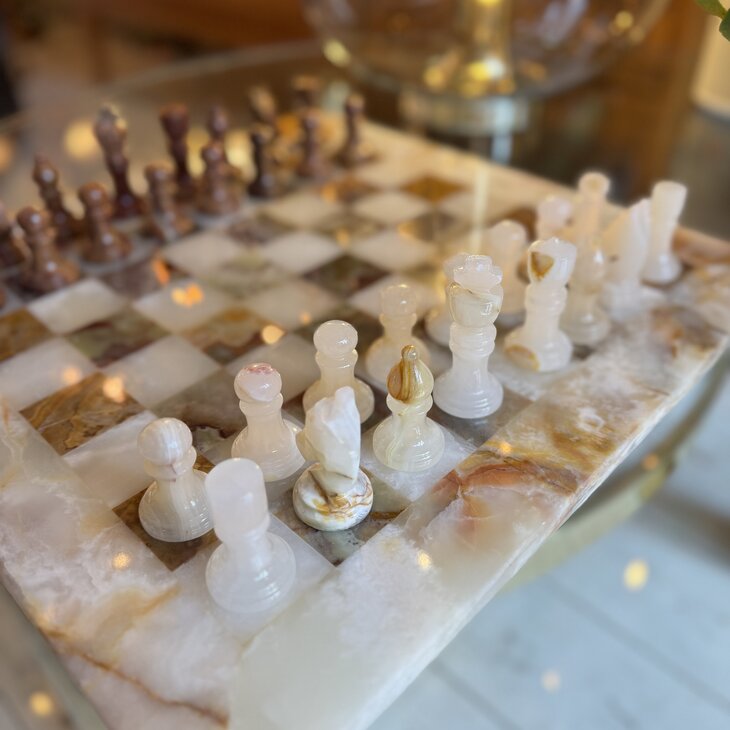 Vintage gem&ecirc;leerd onyx marmeren schaakspel rood wit| Sprinkelhop