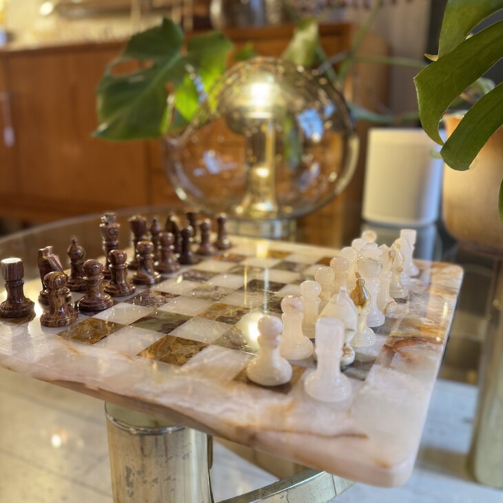 Vintage gem&ecirc;leerd onyx marmeren schaakspel rood wit| Sprinkelhop