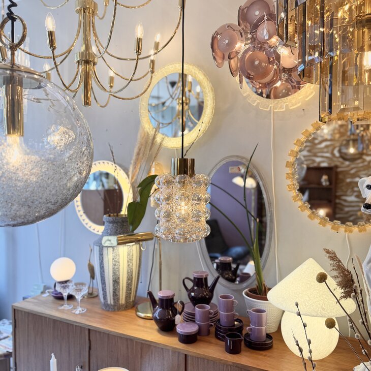 Helena Tynell voor Glashutte Limburg glazen bubble hanglamp amber | Sprinkelhop