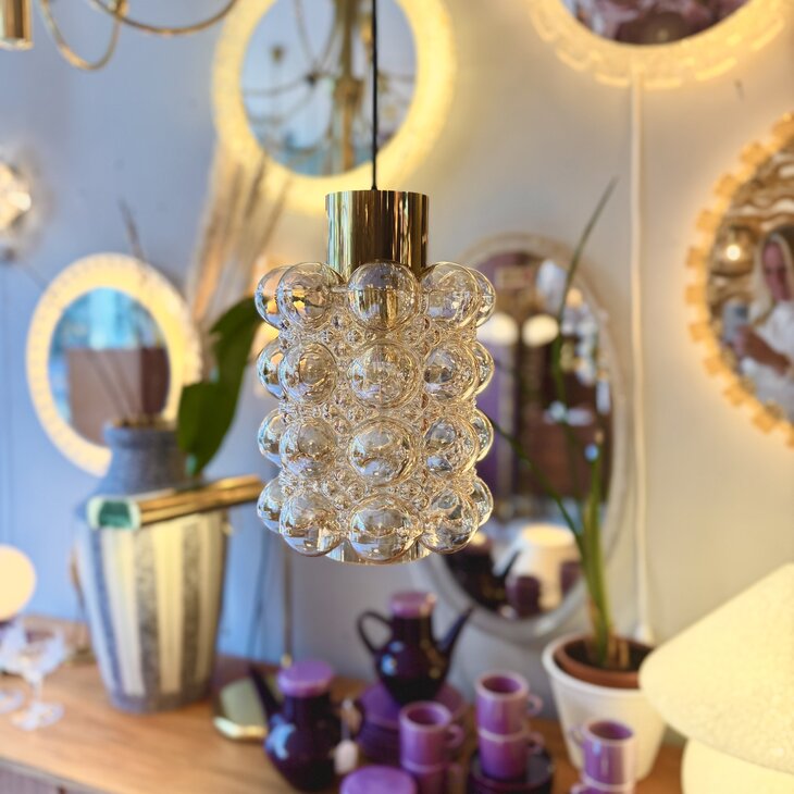 Helena Tynell voor Glashutte Limburg glazen bubble hanglamp amber | Sprinkelhop