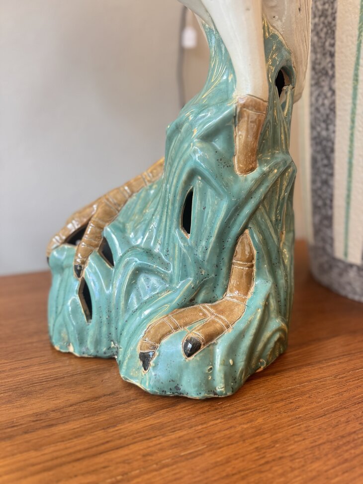 Vintage reiger beeld wit met groen keramiek | Sprinkelhop