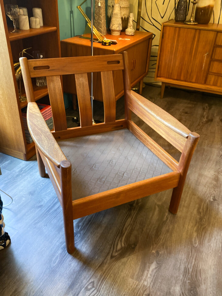 Vintage Deense teak houten fauteuil Dyrlund 1960s | Sprinkelhop