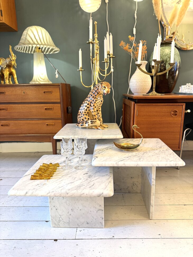 Set vintage Italiaanse vierkante marmeren salontafels | Sprinkelhop