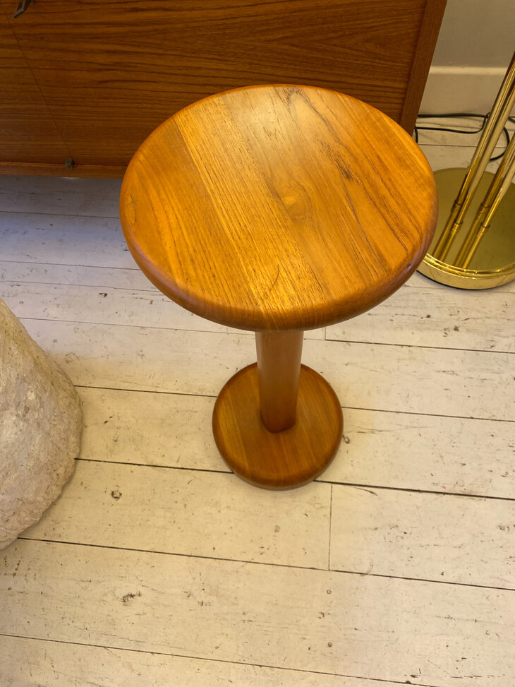 Vintage Deense pi&euml;destal plantentafel teak | Sprinkelhop