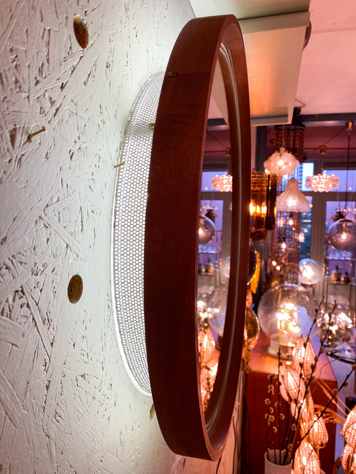 Vintage Hillebrand ronde spiegel teak met verlichting | Sprinkelhop