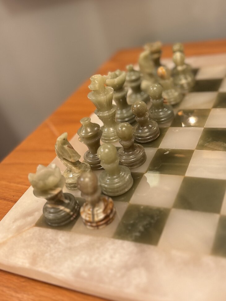 Vintage onyx marmeren schaakspel groen wit | Sprinkelhop