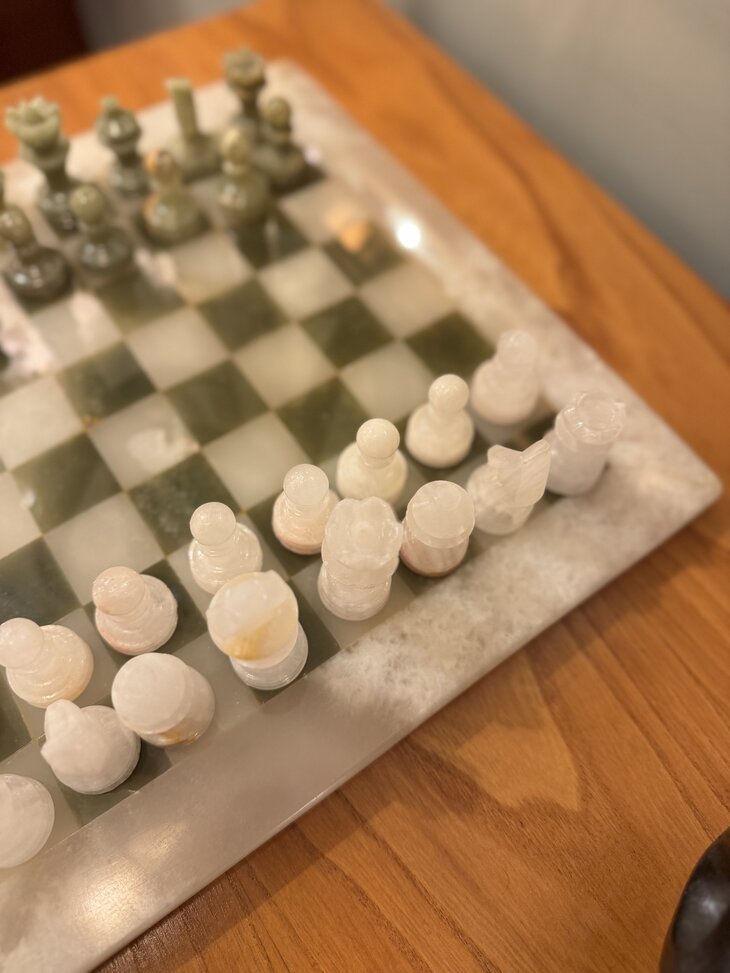 Vintage onyx marmeren schaakspel groen wit | Sprinkelhop