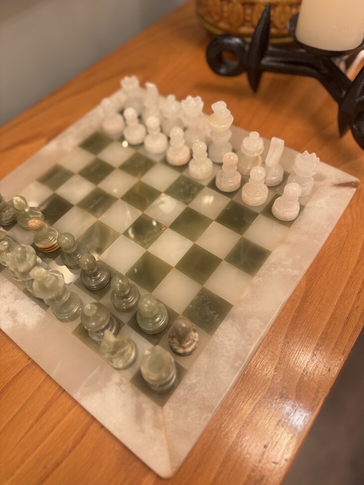Vintage onyx marmeren schaakspel groen wit | Sprinkelhop