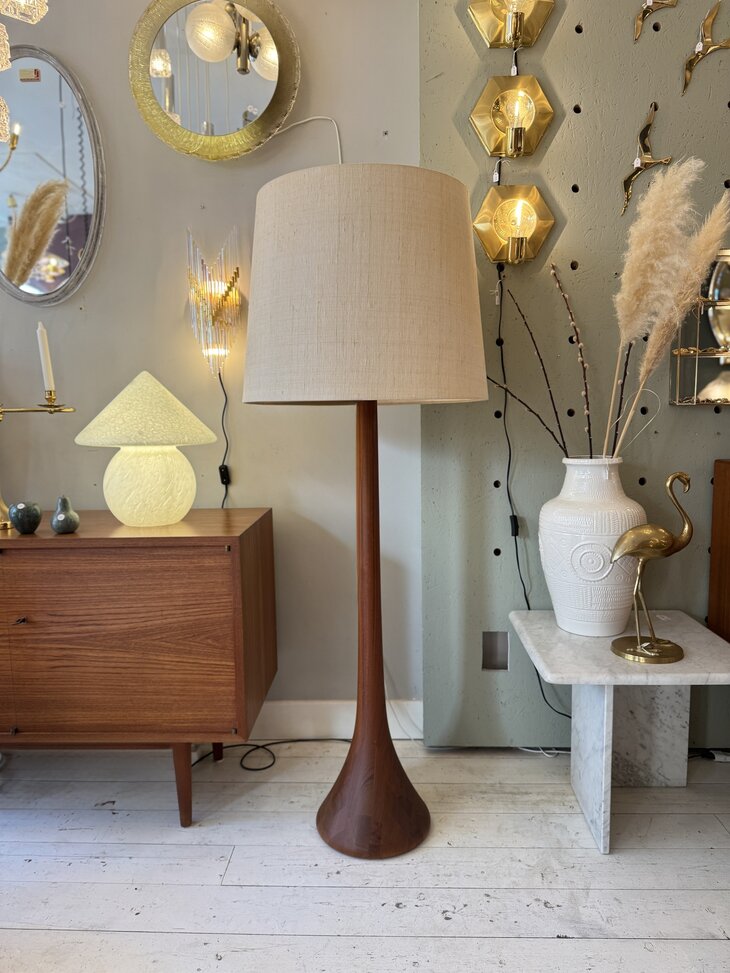 Vintage teak vloerlamp Domus 1970s in hoogte verstelbaar | Sprinkelhop