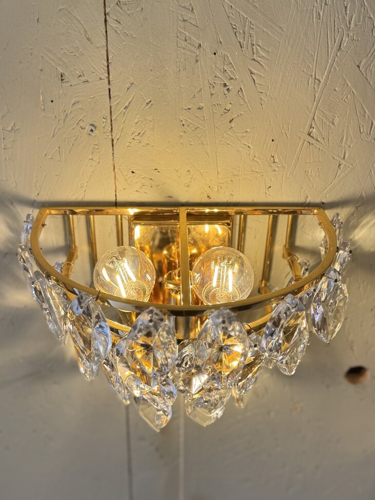 Vintage Schr&ouml;der &amp; Co messing kristallen wandlamp Hollywood Regency | Sprinkelhop