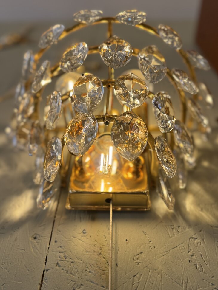 Vintage Schr&ouml;der &amp; Co messing kristallen wandlamp Hollywood Regency | Sprinkelhop