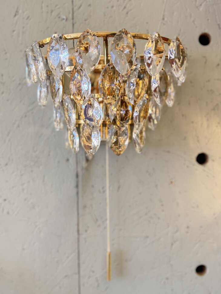 Vintage Schr&ouml;der &amp; Co messing kristallen wandlamp Hollywood Regency | Sprinkelhop