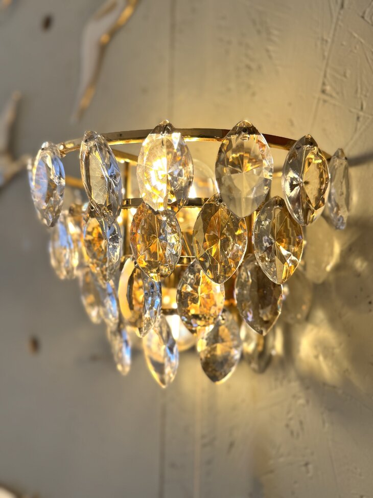 Vintage Schr&ouml;der &amp; Co messing kristallen wandlamp Hollywood Regency | Sprinkelhop