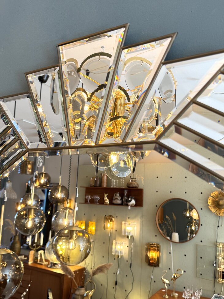 Vintage jaren '70 art deco stijl spiegel van facetgeslepen glaspanelen | Sprinkelhop